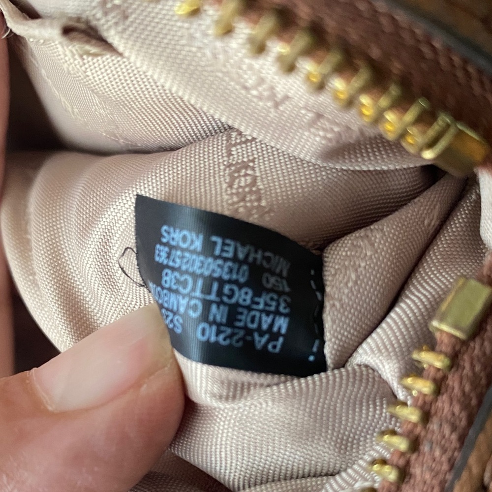 Michael Kors Tan and Cream Logo Crossbody Bag - Picture 13 of 16